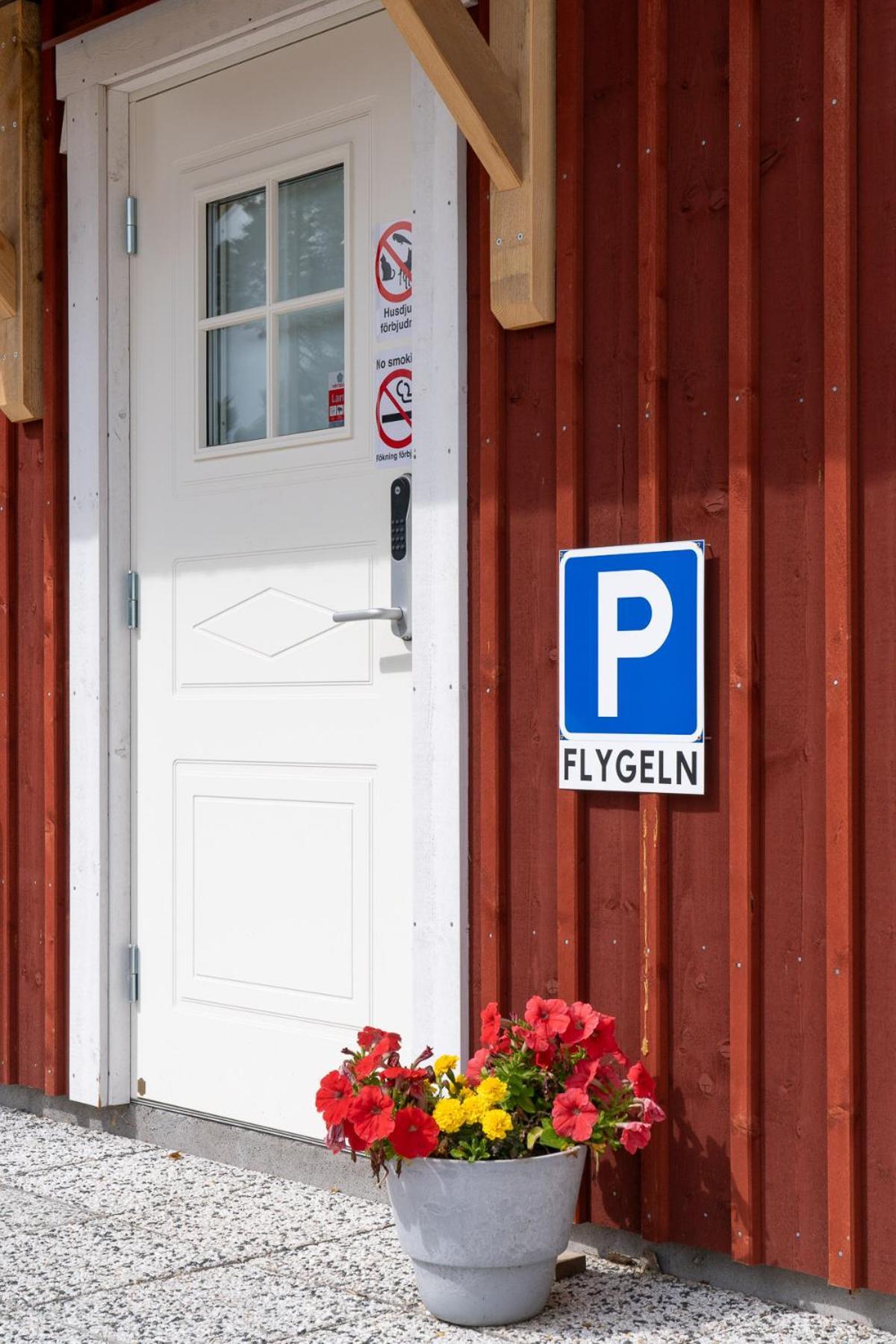 Flygeln Apartamento Leksand Exterior foto